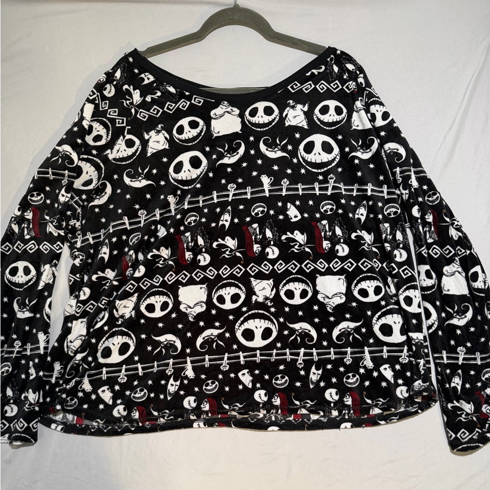 Disney Nightmare Before Christmas, Tim Burton Sleepwear LS Top, Women's 3X #614 - Picture 1 of 6
